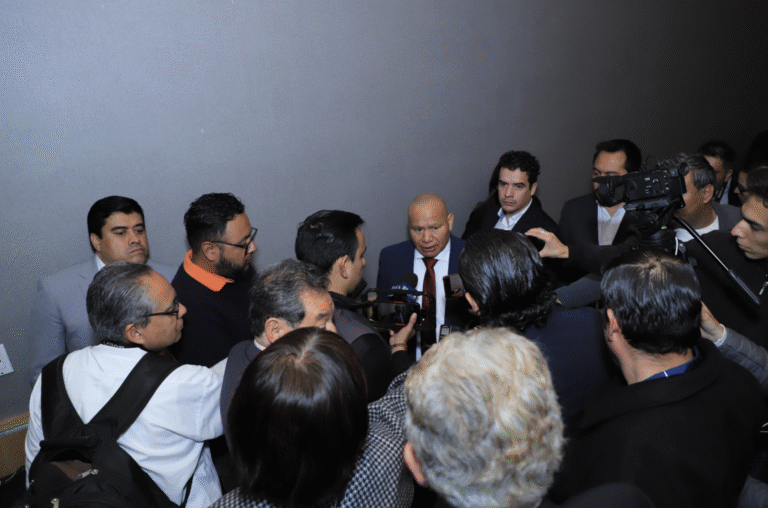 Captura de pantalla 2025-11-06 a la(s) 2.01.01 p.m.